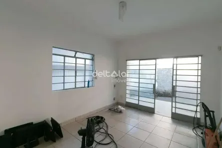 Casa com 3 Quartos para alugar, 120m² no Candelária, Belo Horizonte
