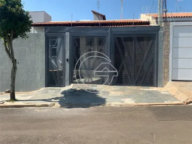 Casa com 3 Quartos à venda, 230m² no Centro, Marília