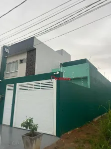 Casa com 2 Quartos à venda, 80m² no Jardim Vitória, Macaé