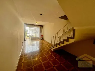 Casa com 2 Quartos à venda, 120m² no Jardim Aeroporto, São Paulo