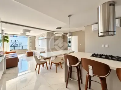 Apartamento com 3 Quartos à venda, 94m² no Centro, Florianópolis