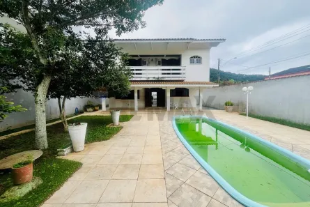 Casa com 3 Quartos para alugar, 480m² no Guaiúba, Guarujá
