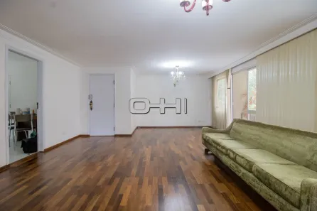 Apartamento com 3 Quartos para alugar, 130m² no Moema, São Paulo