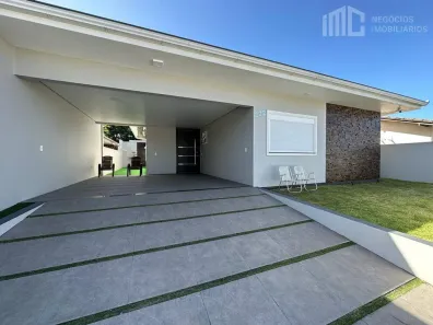 Casa com 3 Quartos à venda, 200m² no Centro, Balneário Barra do Sul