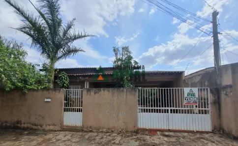 Casa com 7 Quartos à venda, 141m² no Jardim Higienópolis, Londrina