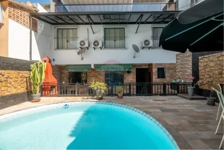 Casa com 5 Quartos à venda, 337m² no Irajá, Rio de Janeiro