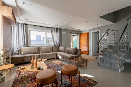 Casa com 3 Quartos à venda, 300m² no Pedra Redonda, Porto Alegre