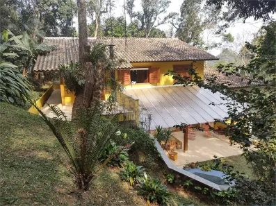 Casa com 3 Quartos à venda, 350m² no Condomínio Iolanda, Taboão da Serra