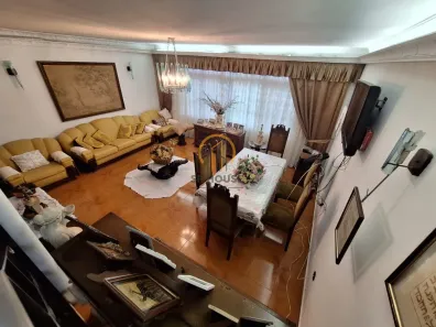 Sobrado com 5 Quartos à venda, 260m² no Bosque da Saúde, São Paulo