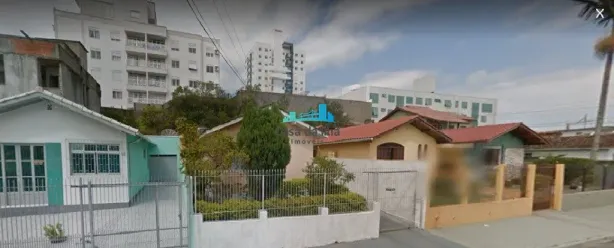 Imóvel Comercial à venda, 130m² no Barreiros, São José