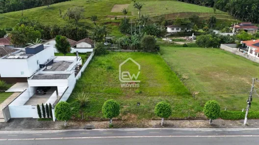 Lote/Terreno com 1 Quarto à venda, 1m² no Centro, Massaranduba