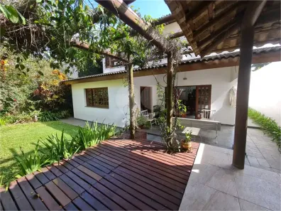 Sobrado com 4 Quartos à venda, 450m² no Granja Julieta, São Paulo
