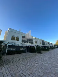 Casa de Condomínio com 3 Quartos à venda, 276m² no Pedra Redonda, Porto Alegre