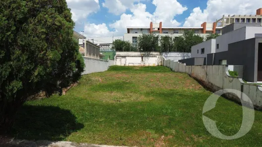 Lote/Terreno à venda, 892m² no Alphaville Residencial Um, Barueri