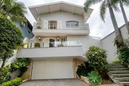 Casa com 4 Quartos à venda, 360m² no Jardim Leonor, São Paulo