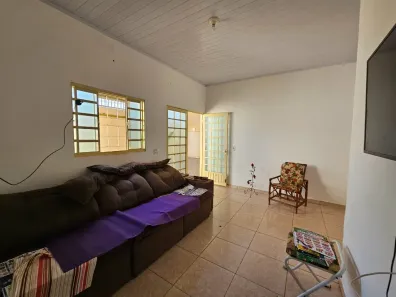 Casa com 2 Quartos à venda, 200m² no Arapoanga, Brasília