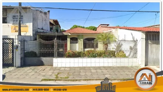 Casa com 4 Quartos à venda, 370m² no Montese, Fortaleza