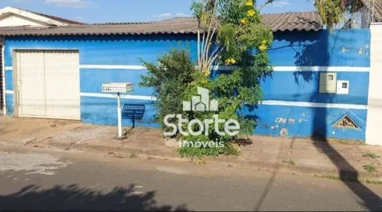 Casa com 5 Quartos à venda, 205m² no Jardim Canaã, Uberlândia