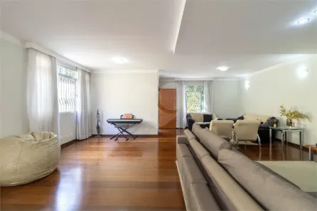Sobrado com 4 Quartos à venda, 381m² no Sumaré, São Paulo