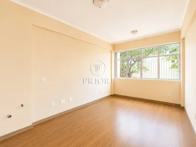 Sala Comercial à venda, 38m² no Petrópolis, Porto Alegre