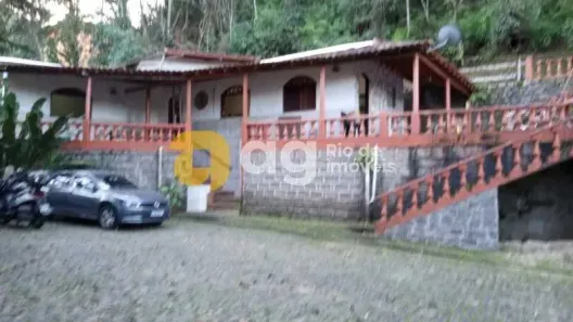 Casa com 2 Quartos à venda, 69m² no Monte Oliveti, Guapimirim