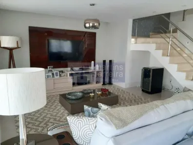 Casa de Condomínio com 3 Quartos à venda, 275m² no Recreio dos Bandeirantes, Rio de Janeiro