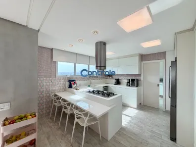 Casa de Condomínio com 3 Quartos à venda, 450m² no Bosque das Mansões, São José