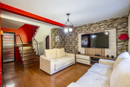 Sobrado com 3 Quartos à venda, 140m² no Santa Felicidade, Curitiba
