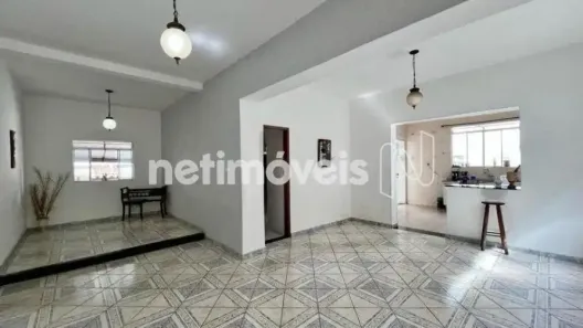 Casa com 3 Quartos à venda, 390m² no Santa Inês, Belo Horizonte