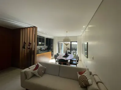 Casa de Condomínio com 3 Quartos à venda, 147m² no Jardins Capri, Senador Canedo