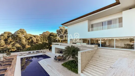 Casa de Condomínio com 4 Quartos à venda, 1144m² no São João, Curitiba
