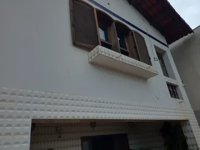 Imóvel Comercial com 8 Quartos à venda, 550m² no Santa Tereza, Belo Horizonte