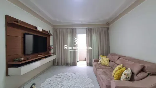 Casa com 3 Quartos para alugar, 200m² no Santa Mônica, Uberlândia