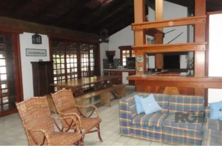 Casa com 5 Quartos para alugar, 600m² no Boa Vista, Porto Alegre