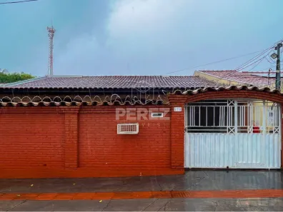 Casa com 3 Quartos à venda, 201m² no Recanto dos Pássaros, Campo Grande