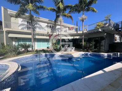Sobrado com 4 Quartos para alugar, 417m² no Nova Campinas, Campinas
