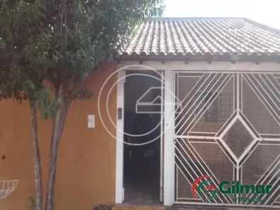 Casa com 2 Quartos à venda, 100m² no Centro, Marília
