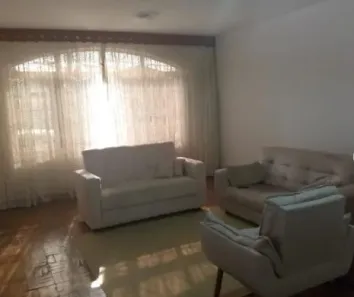 Casa com 3 Quartos à venda, 300m² no Jardim Independência, Taubaté