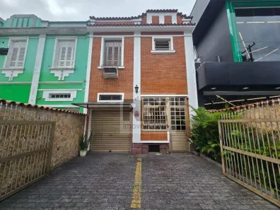 Casa com 4 Quartos à venda, 227m² no Pompéia, Santos