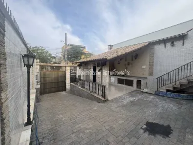 Casa com 4 Quartos à venda, 305m² no Piedade, Rio de Janeiro