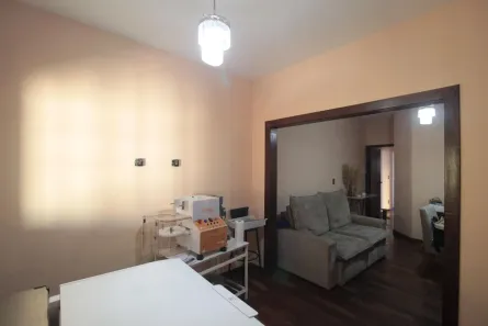 Casa com 3 Quartos à venda, 170m² no São João Batista (Venda Nova), Belo Horizonte