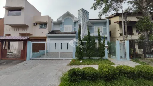 Casa com 3 Quartos à venda, 305m² no Nonoai, Porto Alegre
