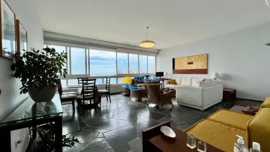 Apartamento com 3 Quartos à venda, 176m² no Pitangueiras, Guarujá