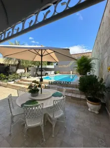 Casa com 3 Quartos à venda, 280m² no Jardim das Américas, Cuiabá