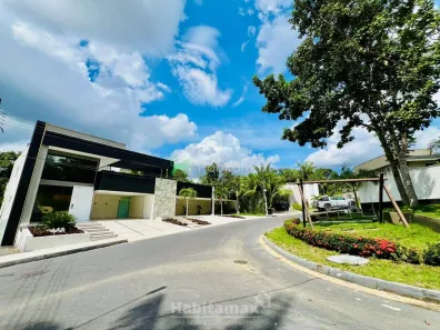 Casa com 5 Quartos à venda, 700m² no Ponta Negra, Manaus