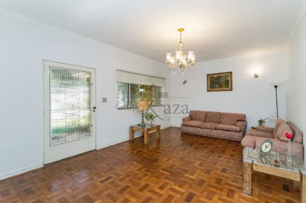 Casa com 6 Quartos à venda, 300m² no Jardim Paulistano, São Paulo