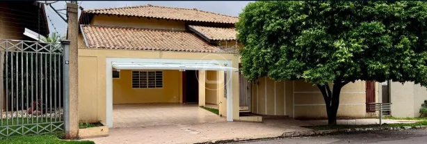 Casa com 4 Quartos à venda, 218m² no Chácara Cachoeira, Campo Grande