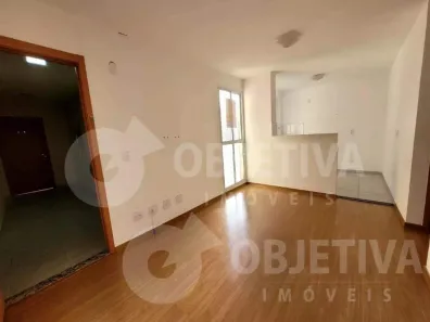 Apartamento com 2 Quartos para alugar, 50m² no Laranjeiras, Uberlândia