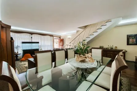 Casa com 4 Quartos à venda, 263m² no Mirandópolis, São Paulo