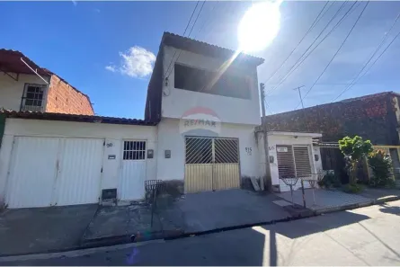 Casa com 2 Quartos à venda, 198m² no Clima Bom, Maceió